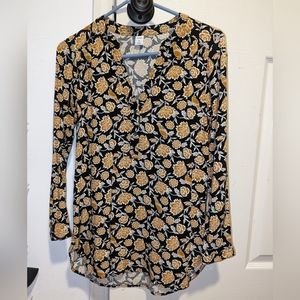 Old Navy XS Floral Tunic